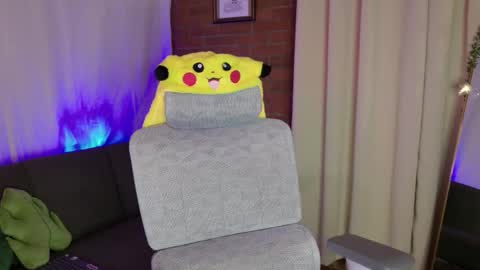 Hazel Brown online show from March 10, 12:59 am