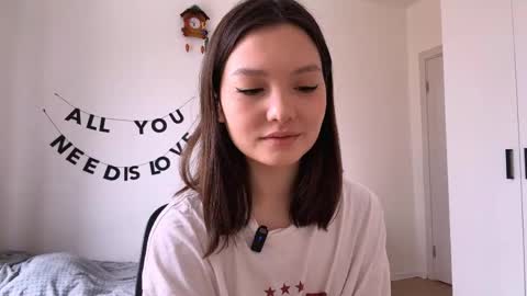Kira online show from May 1, 10:09 am
