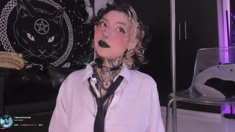 Hazell Witch online show from April 9, 6:02 pm