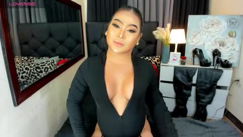 Snapshot of hazelmadonna chatting on September 9, 9:25 pm HAZEL MADONNA online show from September 9, 9:25 pm