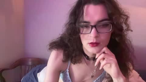 Hazel online show from April 21, 8:44 pm