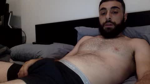 Snapshot of hbabian chatting on November 10, 6:45 am hbabian online show from November 10, 6:45 am