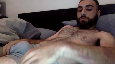 Snapshot of hbabian chatting on November 29, 9:56 am hbabian online show from November 29, 9:56 am