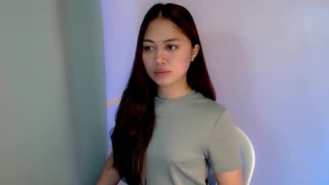 Yoshin online show from December 18, 8:59 pm