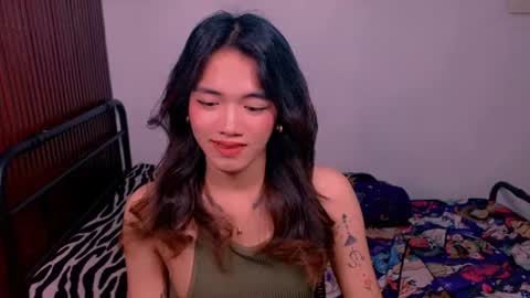 Snapshot of heather_winter chatting on June 28, 1:50 pm HEATHER online show from June 28, 1:50 pm
