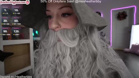 Snapshot of heatherbby chatting on October 31, 10:55 pm Heather online show from October 31, 10:55 pm