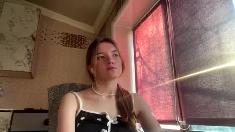 Lili online show from March 25, 12:11 pm