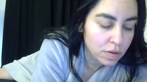 heatwavee online show from April 13, 12:54 pm