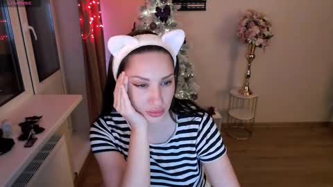 Heaven girl online show from December 5, 2:47 pm