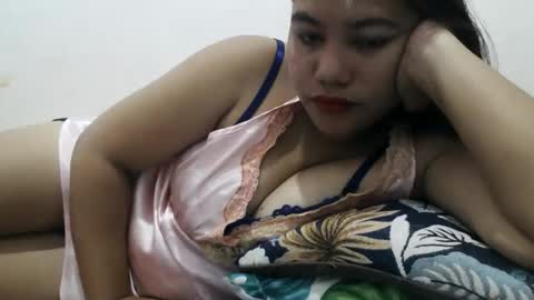 heavenlyeyes69 online show from January 7, 9:50 pm