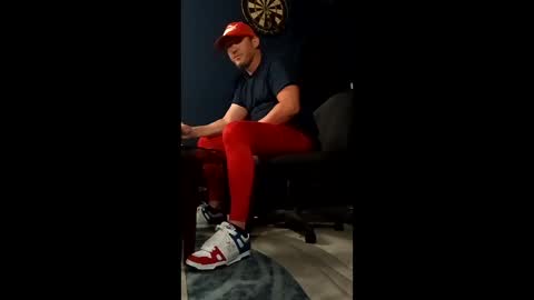 Snapshot of hecatoncheires187420 chatting on December 14, 11:31 pm hecatoncheires187420 online show from December 14, 11:31 pm