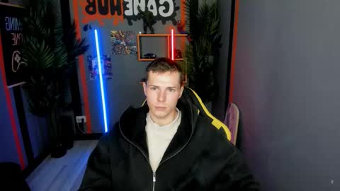 Snapshot of hector_spector chatting on November 13, 9:41 am Hector online show from November 13, 9:41 am