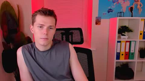 Snapshot of hector_spector chatting on November 25, 10:48 am Hector online show from November 25, 10:48 am