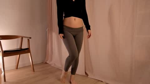 Snapshot of hee_jeen chatting on January 14, 12:22 am Jeen online show from January 14, 12:22 am