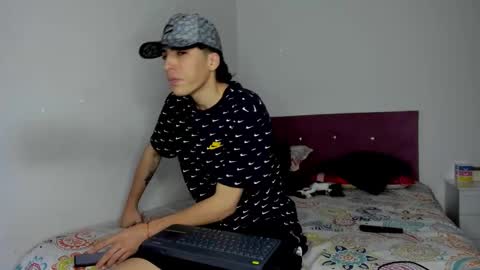 heellboy_ online show from February 23, 9:06 am