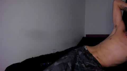 Snapshot of heellboy_ chatting on June 5, 2:18 am heellboy_ online show from June 5, 2:18 am