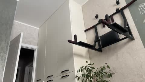 Snapshot of heey_nick chatting on February 20, 1:44 pm Nick online show from February 20, 1:44 pm