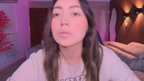 Heidy online show from March 25, 3:12 am