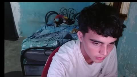 Snapshot of heiker__ chatting on May 30, 3:14 am heiker__ online show from May 30, 3:14 am