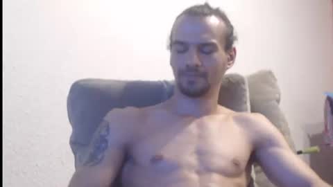 heilanubis online show from April 22, 12:13 am