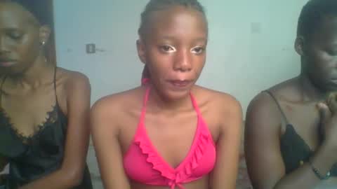 heilybunny online show from April 5, 9:39 am