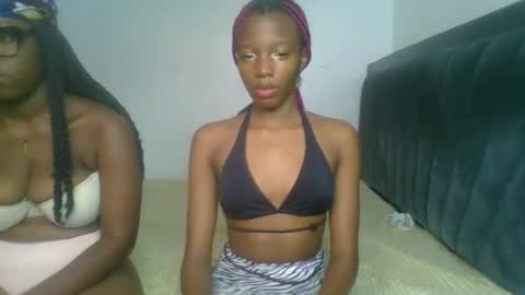 heilybunny online show from April 7, 9:48 pm