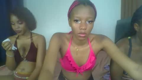 heilybunny online show from April 12, 9:31 pm