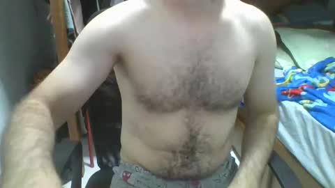 heitorcp1 online show from December 23, 1:40 am