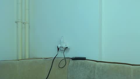 helen_adams_ online show from March 6, 9:25 am