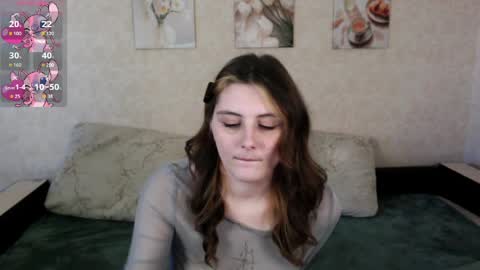  MY NAME IS HELEN WELCOME TO MY ROOM online show from April 2, 6:22 am