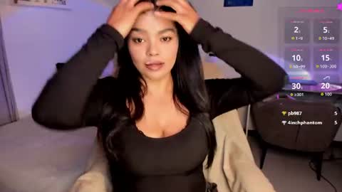 Snapshot of helen_miller chatting on August 1, 12:54 am helen_miller online show from August 1, 12:54 am