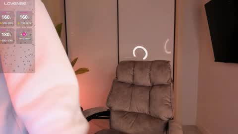 Helen online show from January 23, 7:51 pm