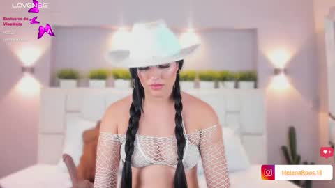 H E L E N A  online show from February 18, 7:54 pm