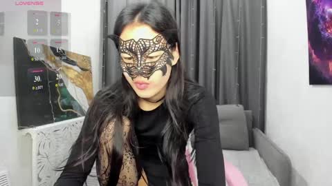 Snapshot of helenblazetrt chatting on May 9, 2:17 am Hi I am Helen online show from May 9, 2:17 am