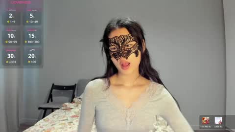 Snapshot of helenblazetrt chatting on May 22, 2:30 am Hi I am Helen online show from May 22, 2:30 am