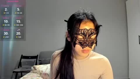 Snapshot of helenblazetrt chatting on May 26, 2:07 am Hi I am Helen online show from May 26, 2:07 am