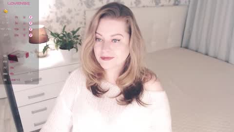 Snapshot of helenbonham chatting on September 20, 5:19 am Helena Bonham online show from September 20, 5:19 am