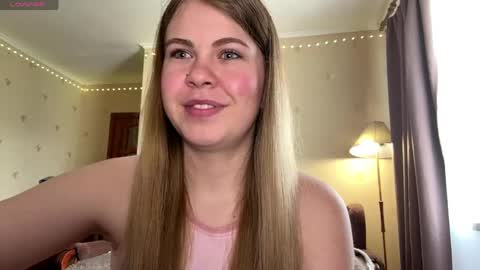 Chloe online show from May 13, 6:22 am