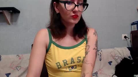 HelenRed online show from November 1, 9:22 am