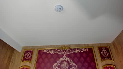 Helen or Hells online show from September 20, 12:06 pm