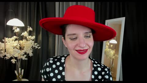 Helen online show from February 7, 9:26 am