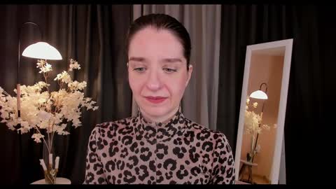 Helen online show from February 8, 2:47 am