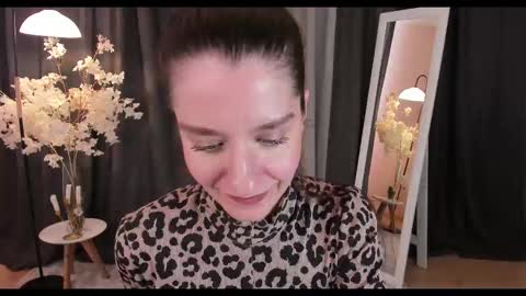 Helen online show from February 19, 6:33 am