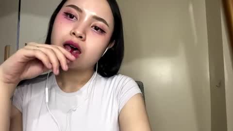 Kate online show from June 1, 11:12 am