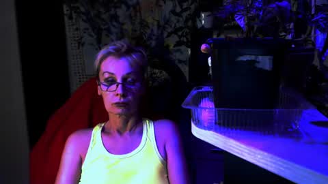 Snapshot of helgahimmele chatting on July 5, 8:05 pm Helga online show from July 5, 8:05 pm