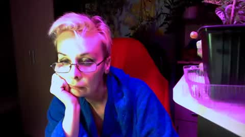 Snapshot of helgahimmele chatting on July 20, 6:21 pm Helga online show from July 20, 6:21 pm