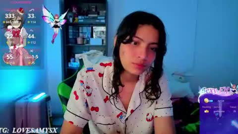 Snapshot of helia_n_amy chatting on June 11, 6:11 am Helia Transfem and Amy online show from June 11, 6:11 am
