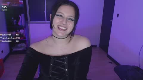 Snapshot of hell_dancer_ chatting on March 1, 5:20 am Lexa online show from March 1, 5:20 am