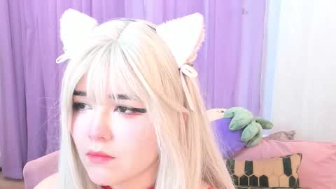 Snapshot of hell_fairy chatting on October 21, 6:03 am Laura online show from October 21, 6:03 am