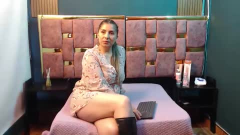 Hellen.  online show from March 31, 11:10 am